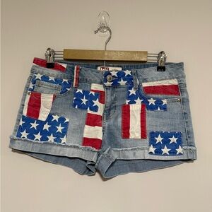 LEI Ashley Low Rise Flag Patchwork Denim Micro Mini Shorts Size 11 USA